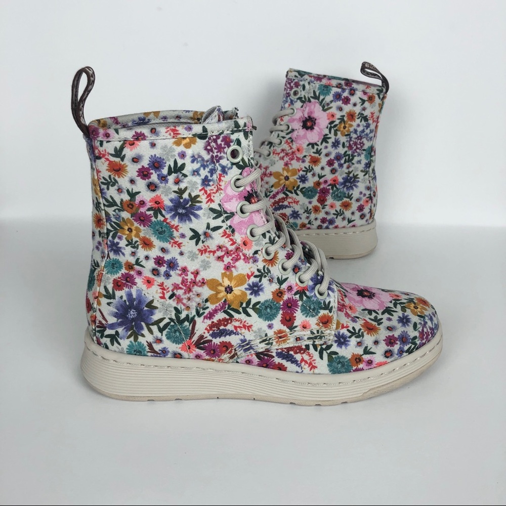 Dr. Martens Newton Wanderlust Floral Print Boot